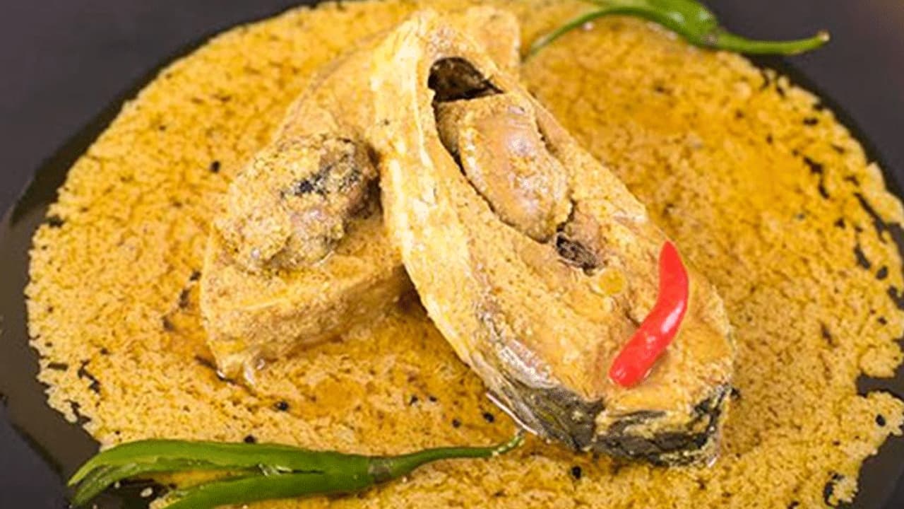 ঘরেই তৈরি করুন ঐতিহ্যবাহী ইলিশ পাতুরি