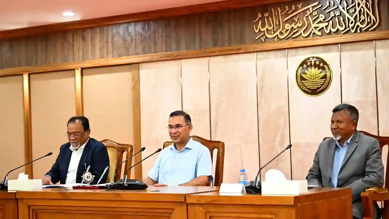 দেশ ও মানুষের কল্যাণে কাজ করুন: ইউএনওদের প্রধানমন্ত্রী