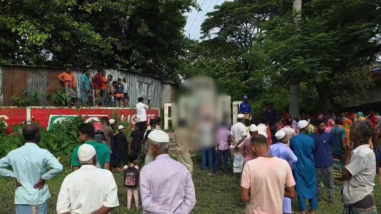 মানিকগঞ্জে শহীদ মিনারে কিশোরের ঝুলন্ত লাশ উদ্ধার