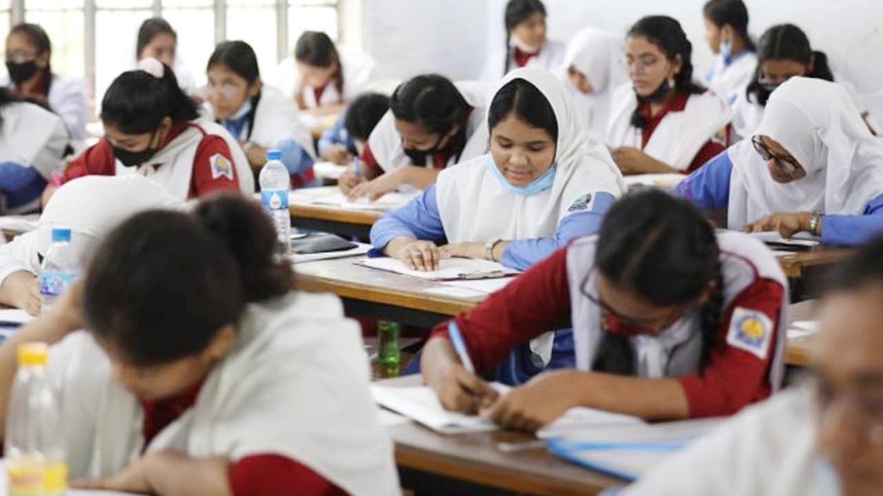 এসএসসি ও সমমানের পরীক্ষার ফল প্রকাশ আজ