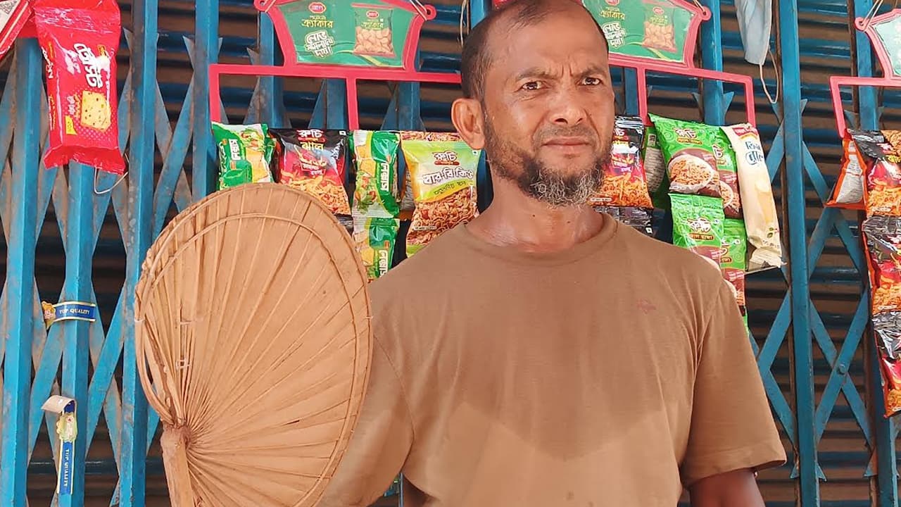 কুষ্টিয়ায় তীব্র তাপদাহ ও লোডশেডিংয়ের দ্বৈত চাপ, বিপর্যস্ত জনজীবন