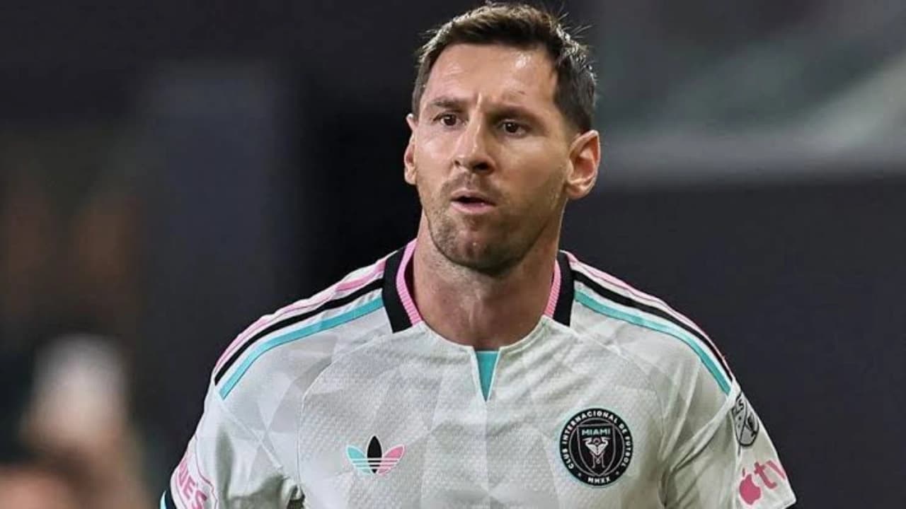 মেসি ছাড়াই মায়ামিতে ফিরল ব্যক্তিগত বিমান, পরবর্তী ম্যাচ নিয়ে অনিশ্চয়তা
