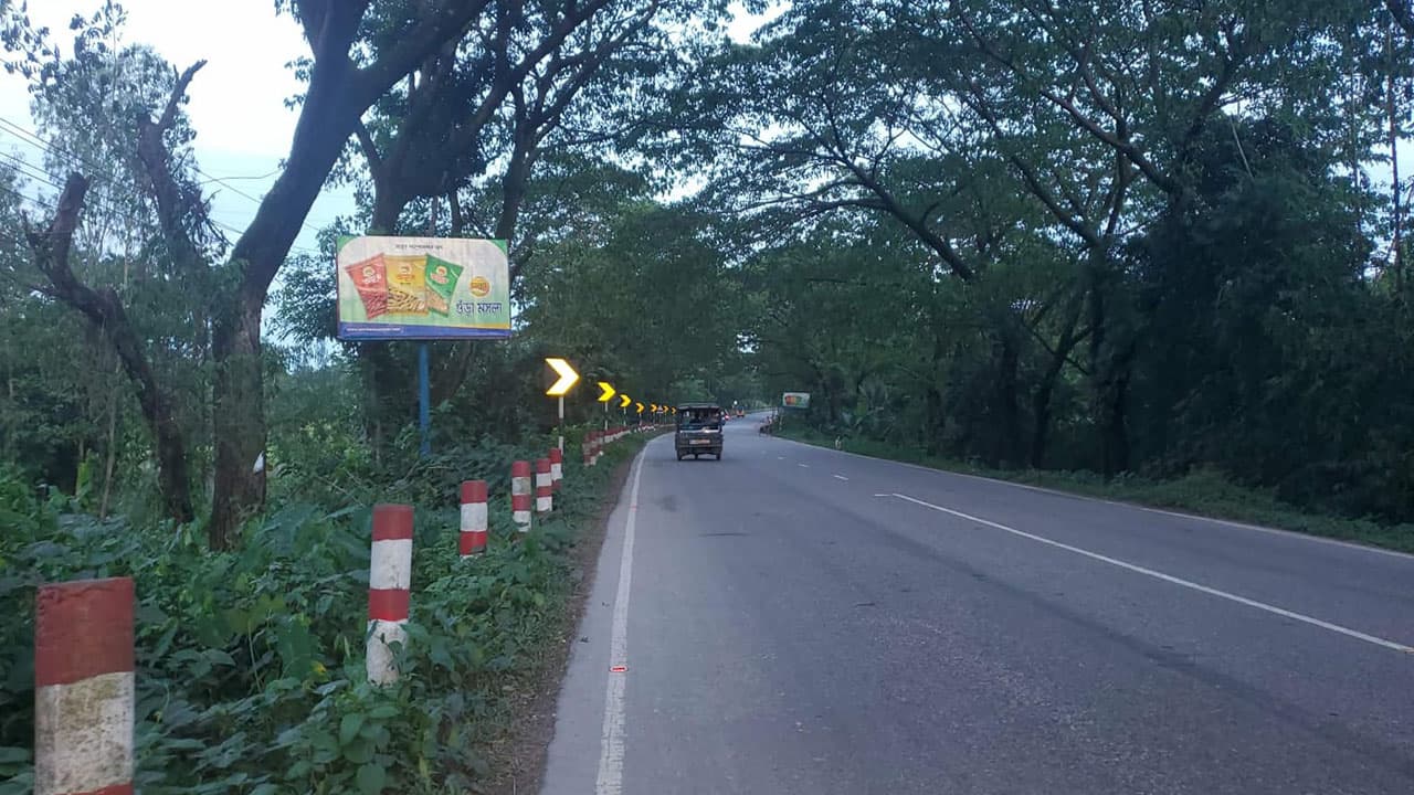 ১৬৬ কিমি মহাসড়কের বাঁকে ৭০ ‘মৃত্যুফাঁদ’