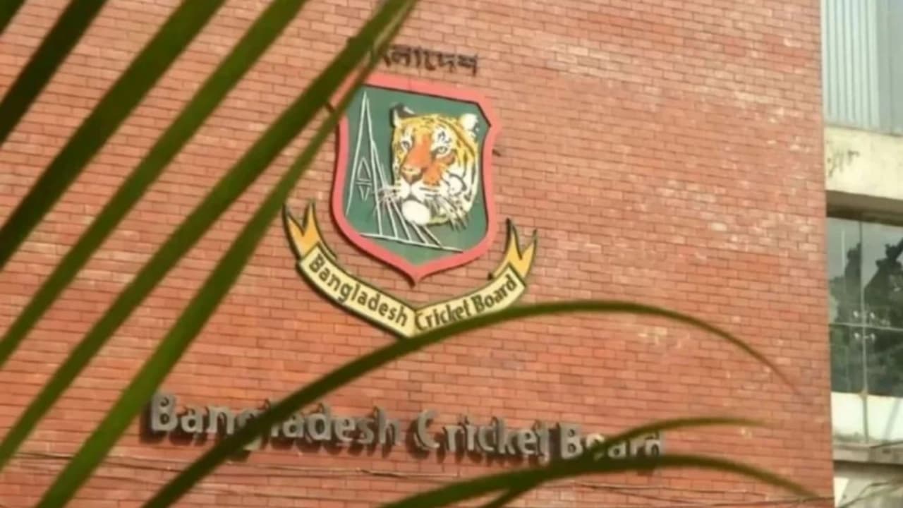 টপ এন্ড টি-টোয়েন্টি সিরিজের জন্য বাংলাদেশ এইচপি দল ঘোষণা করল বিসিবি
