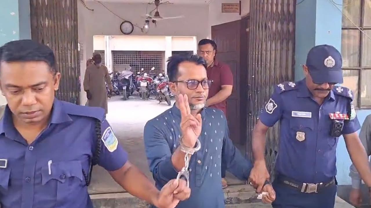 নাশকতার মামলায় জামালপুরের ইউপি চেয়ারম্যান গ্রেপ্তার