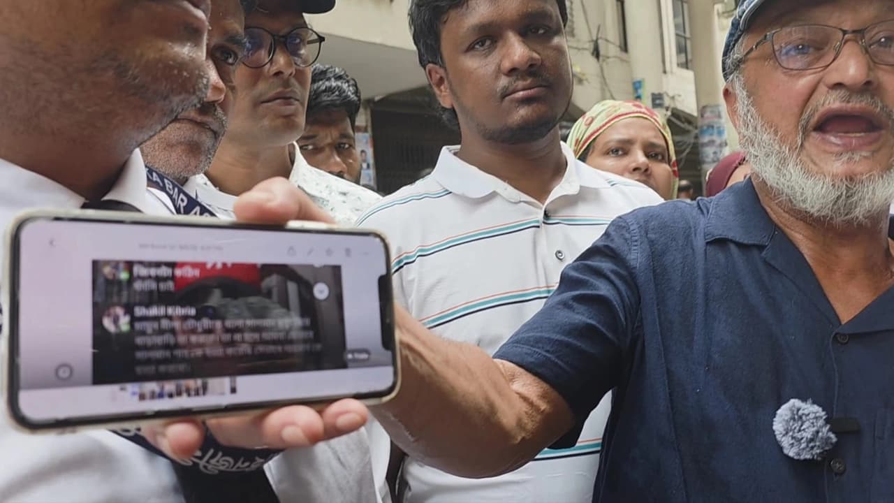 সালমান শাহর ভাই শাহরানকে হত্যার হুমকি, স্ক্রিনশট দেখালেন বাদী আলমগীর কুমকুম