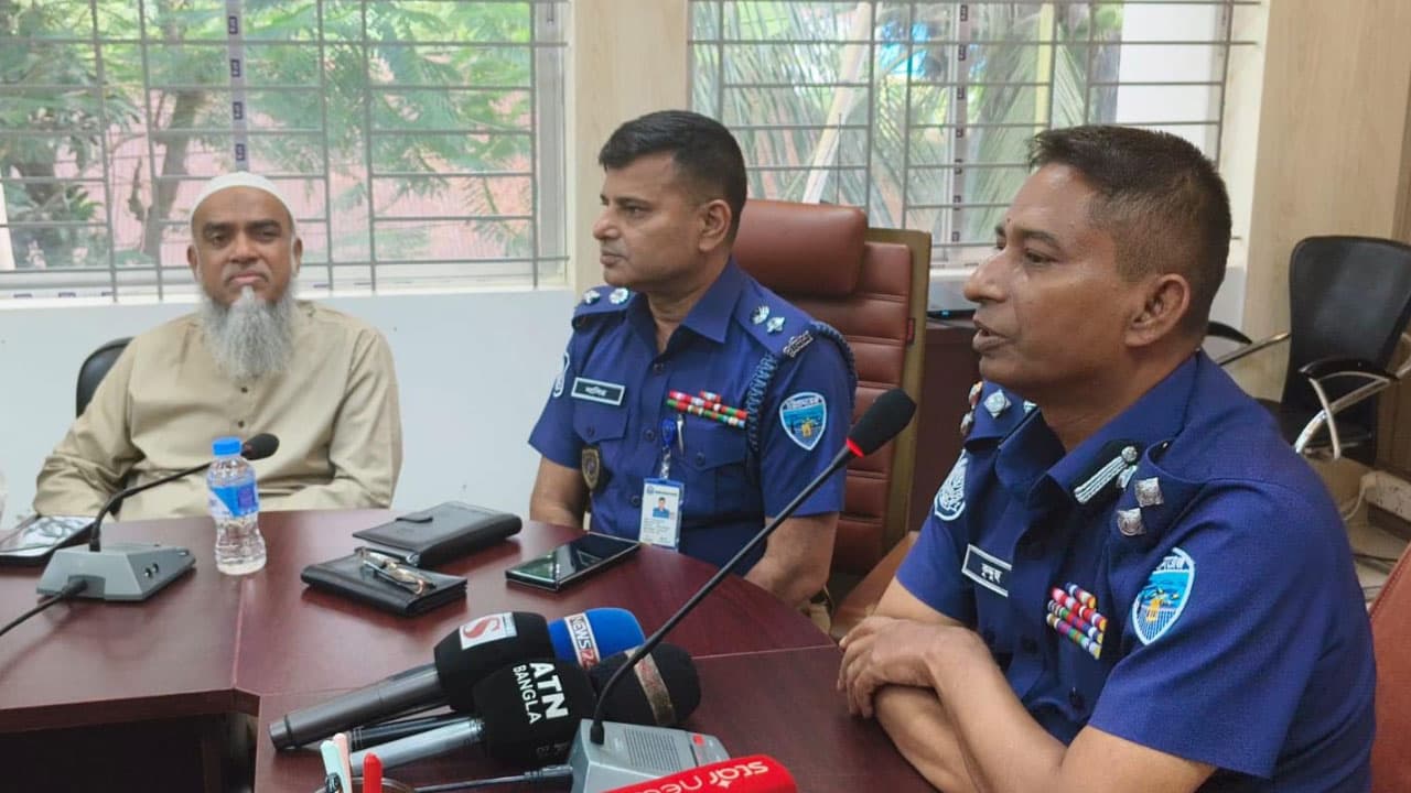 অপরাধীর দৃষ্টান্তমূলক শাস্তি চাই, তাতেই সমাজ শিক্ষা নেবে: ডিআইজি আবদুল কুদ্দুস চৌধুরী