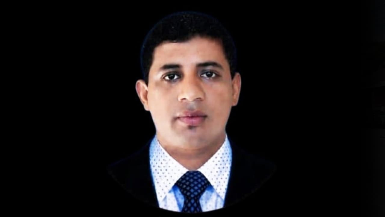 পিরোজপুরে যুবলীগ নেতা ও কলেজ অধ্যক্ষ অলক কর্মকার গ্রেপ্তার