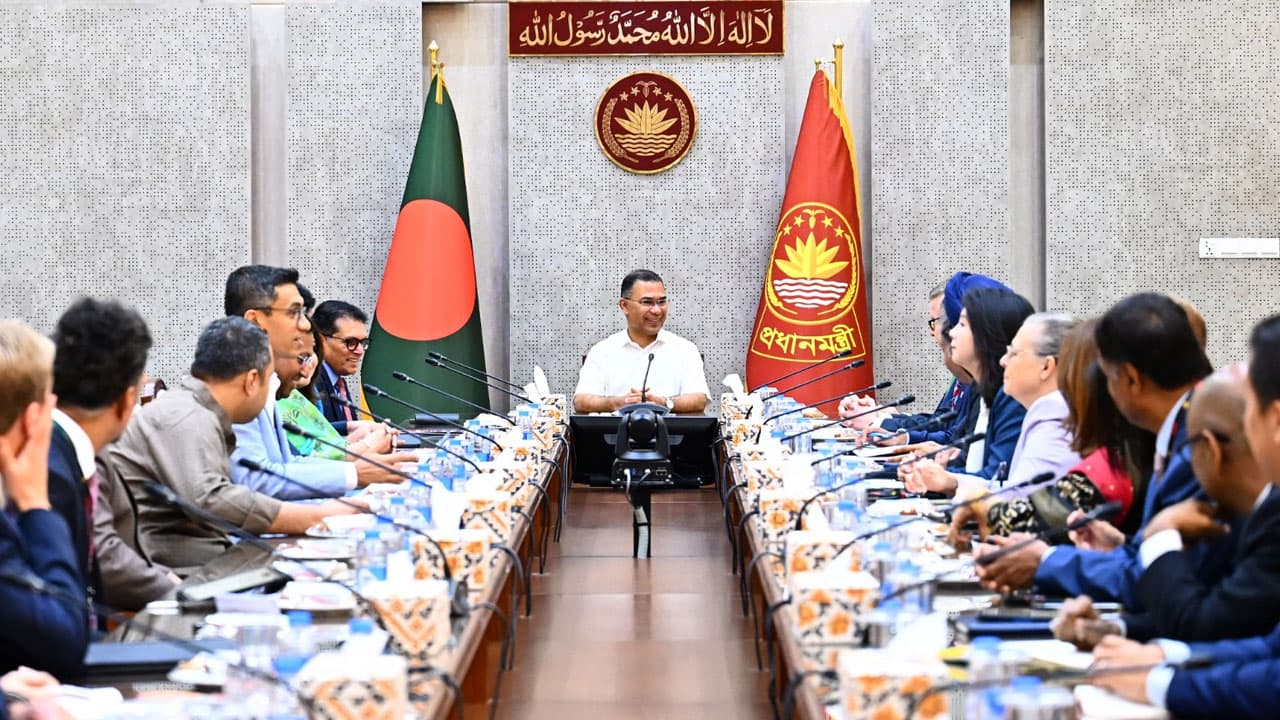 প্রধানমন্ত্রী তারেক রহমানের সঙ্গে ইউএস-বাংলাদেশ বিজনেস কাউন্সিলের বৈঠক