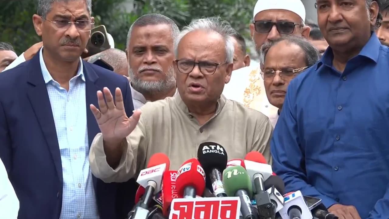 শেখ হাসিনাকে ব্যবহার করে ভারত স্বার্থ হাসিল করতে চায়: রিজভী