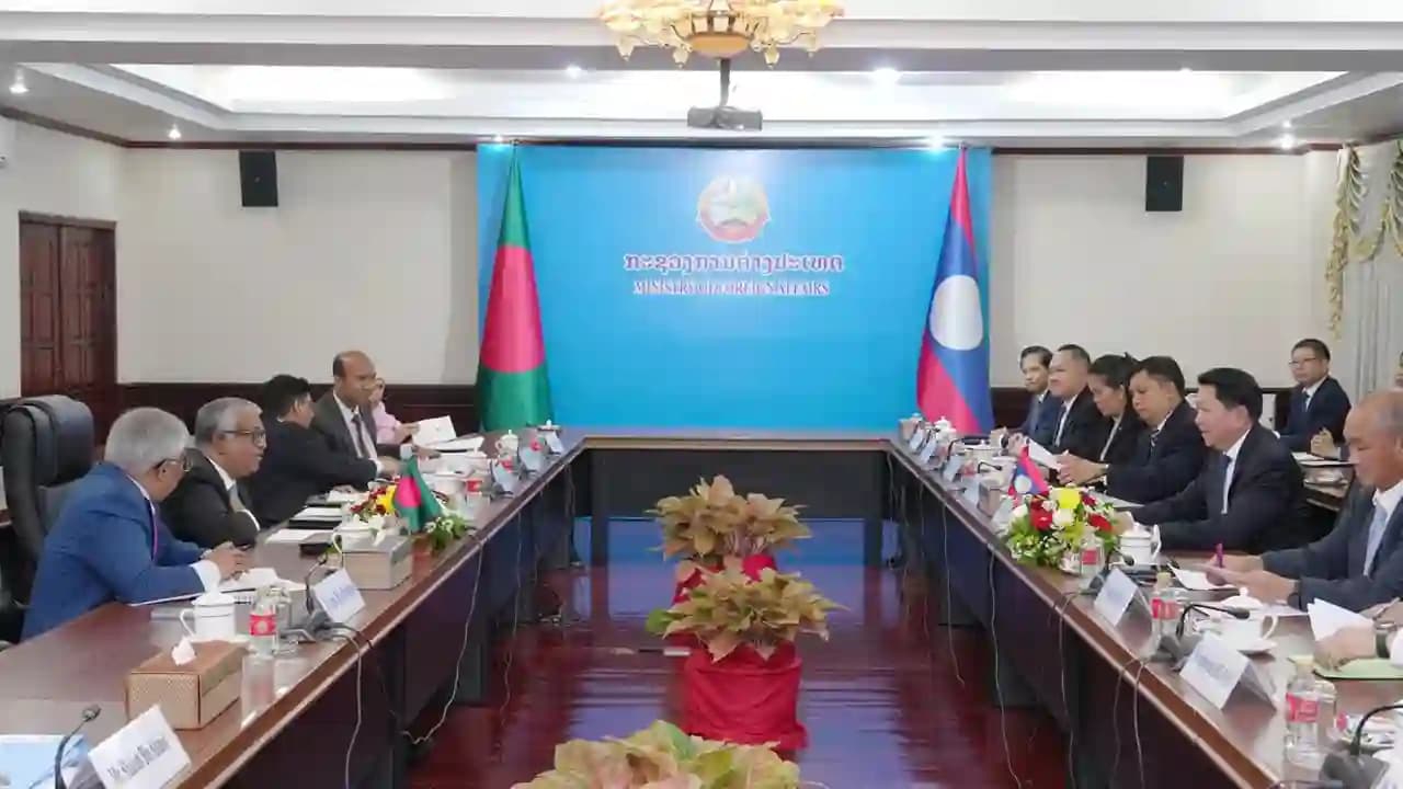 লাওসের সঙ্গে বাংলাদেশের ওষুধ ও কৃষি খাতে সহযোগিতা বৃদ্ধির আগ্রহ