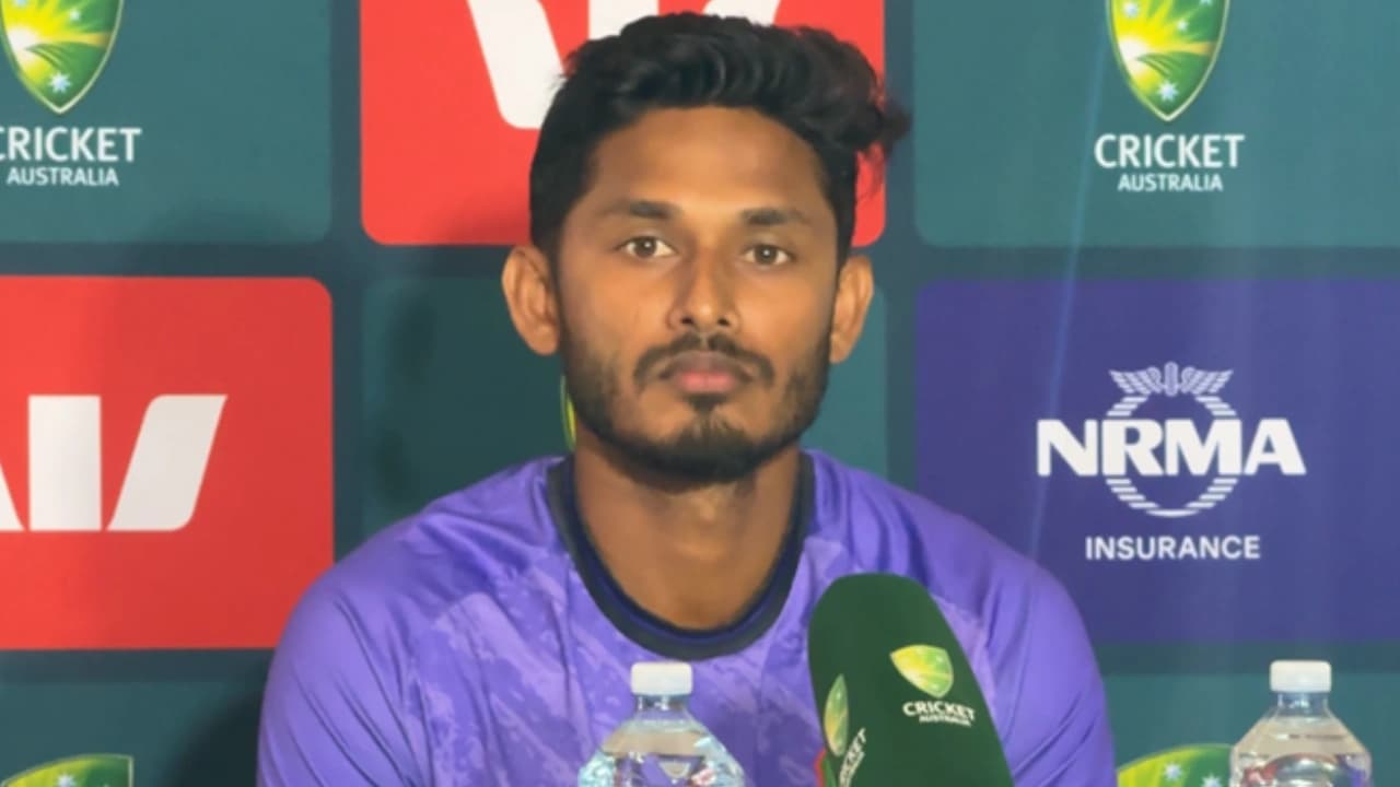 প্রথম টেস্ট সেঞ্চুরি বাবা-মাকে উৎসর্গ করলেন তানজিদ