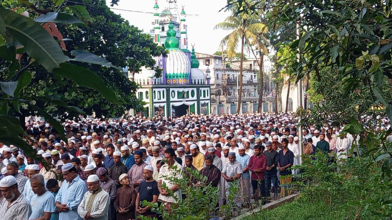 সিলেটে নৃশংস হত্যাকাণ্ডের শিকার দম্পতির জানাজা সম্পন্ন