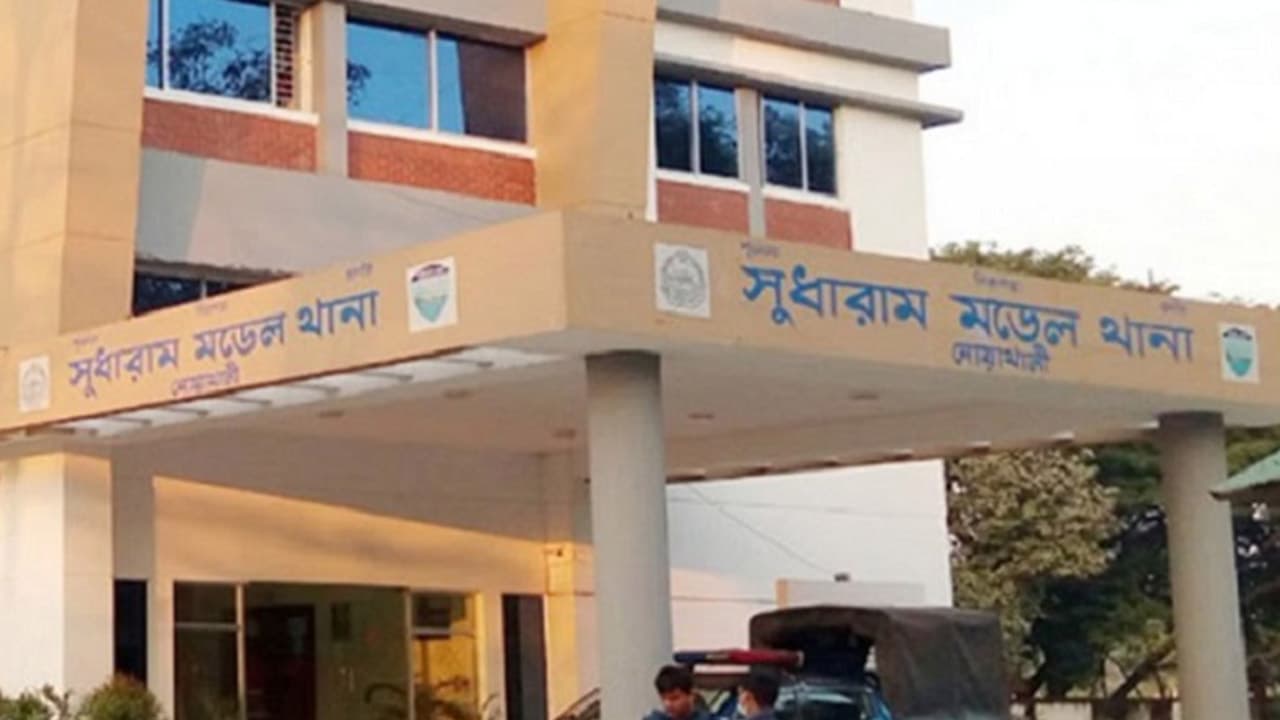 নোয়াখালীতে মাকে গলা কেটে হত্যা, ছেলে ও শাশুড়ি গ্রেপ্তার