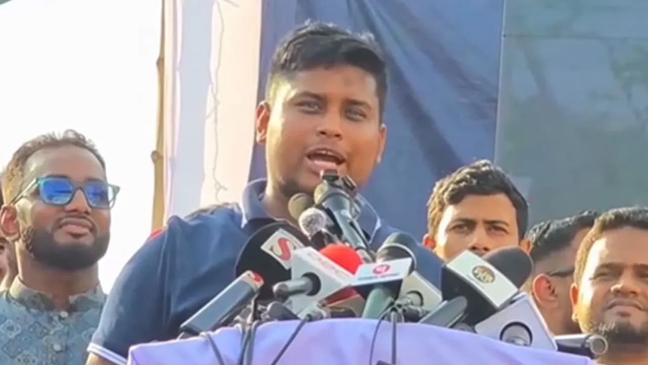 প্রধানমন্ত্রীর চ্যালেঞ্জ গ্রহণ করলেন হাসনাত আবদুল্লাহ
