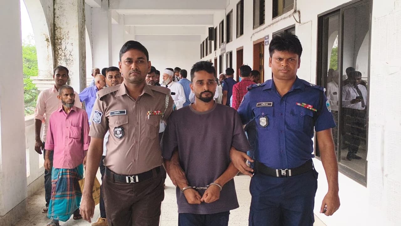 নোয়াখালীর ট্রিপল মার্ডার মামলা: তিনজনের মৃত্যুদণ্ড, তিনজনের যাবজ্জীবন
