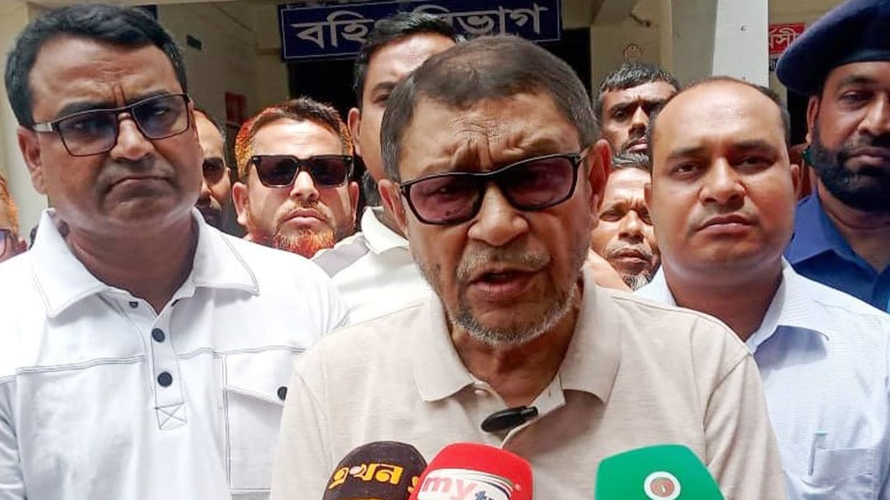 স্বাস্থ্য খাতে ব্যাপক লুটপাট হয়েছে গত ১৭ বছরে: স্বাস্থ্যমন্ত্রী