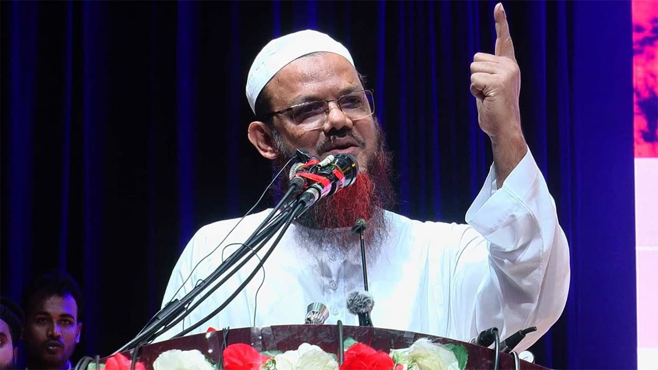 ‘দুই নম্বর নেতার হাতে এক নম্বর দেশ গড়া সম্ভব নয়’: মুফতি ফয়জুল করীম