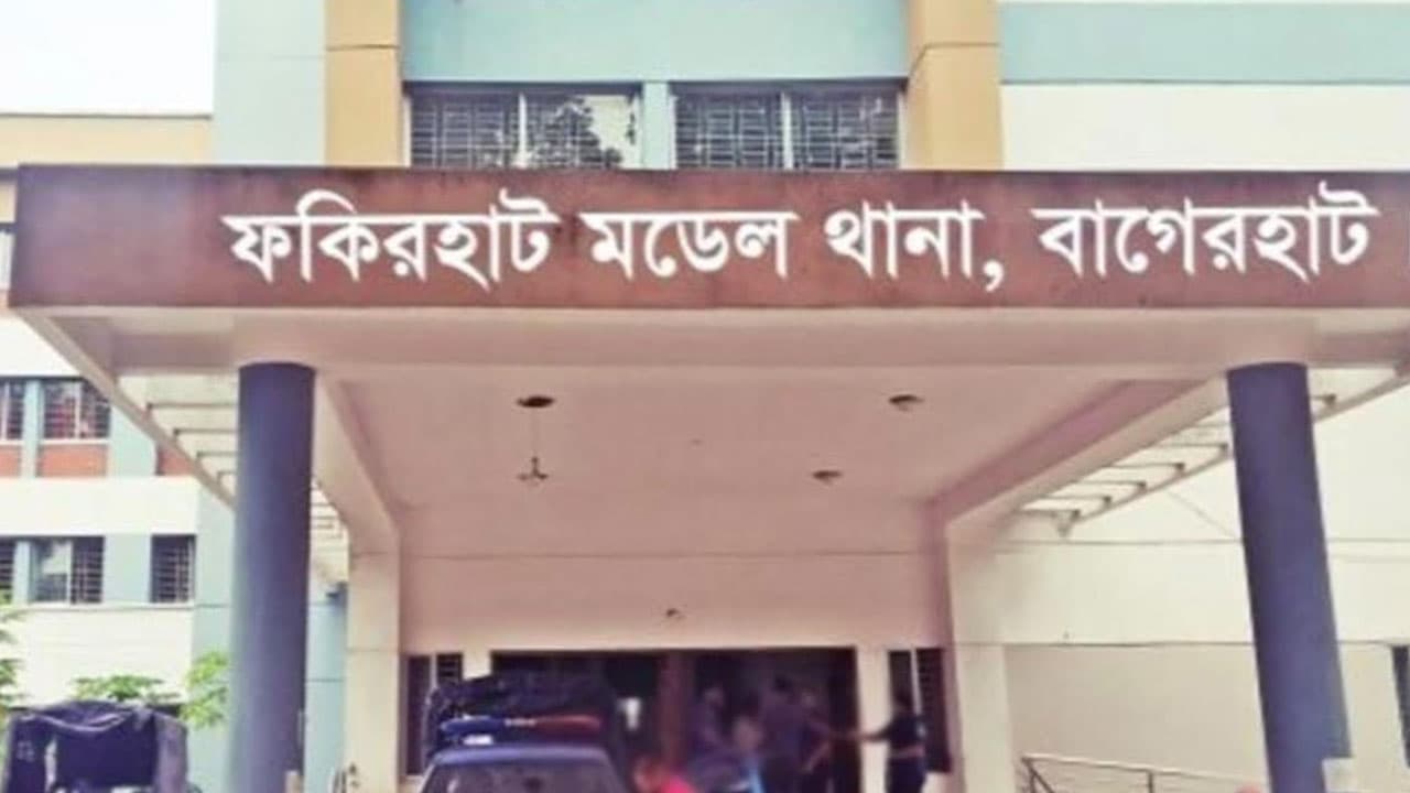 সুন্দরবন ভ্রমণ শেষে জাবি শিক্ষার্থীকে কটূক্তি, গ্রেপ্তার ২