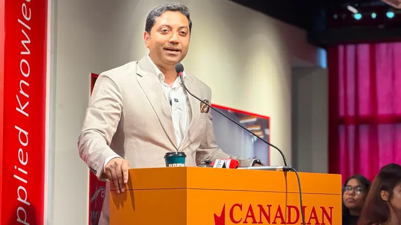 কাউকে জুলাইয়ের একক মালিকানা নিতে দেওয়া যাবে না : ববি হাজ্জাজ