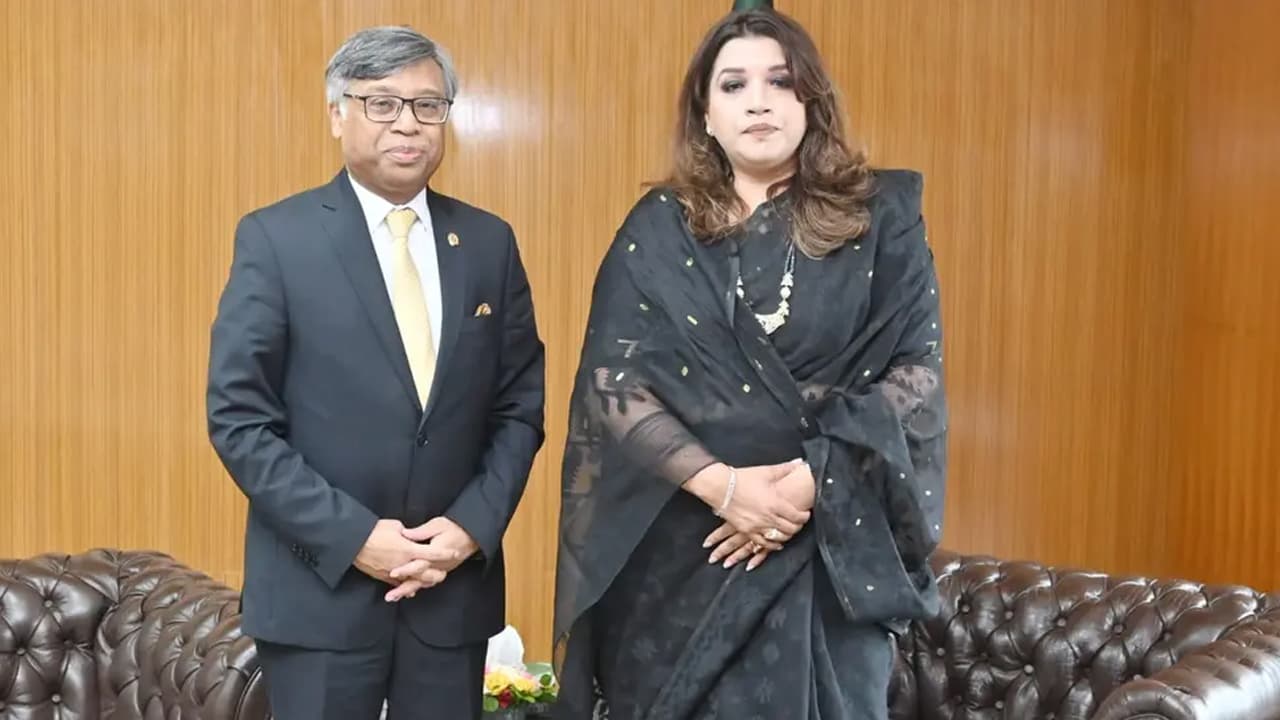 সার্ক পুনরুজ্জীবিত করতে আরও সক্রিয় ভূমিকা রাখতে চায় বাংলাদেশ