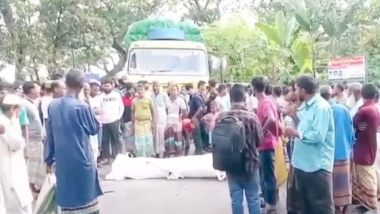 দুধ ব্যবসায়ীর মৃত্যুর পর মহাসড়ক অবরোধ, সৃষ্টি হয় ২ কিমি যানজট