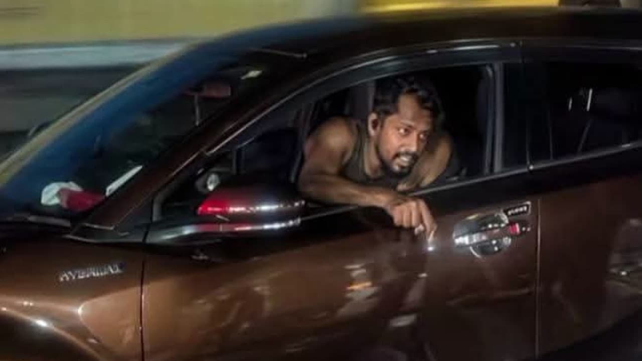 ভাঙ্গায় নিজেকে ‘কমিশনারের ভাগনে’ দাবি করে যুবকের এলোপাতাড়ি গুলি