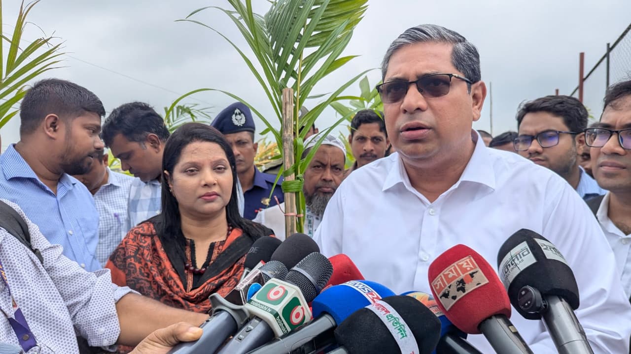 আমিনবাজার-হেমায়েতপুর মহাসড়কের সৌন্দর্যবর্ধন কাজ শেষ পর্যায়ে, উদ্বোধন করবেন প্রধানমন্ত্রী