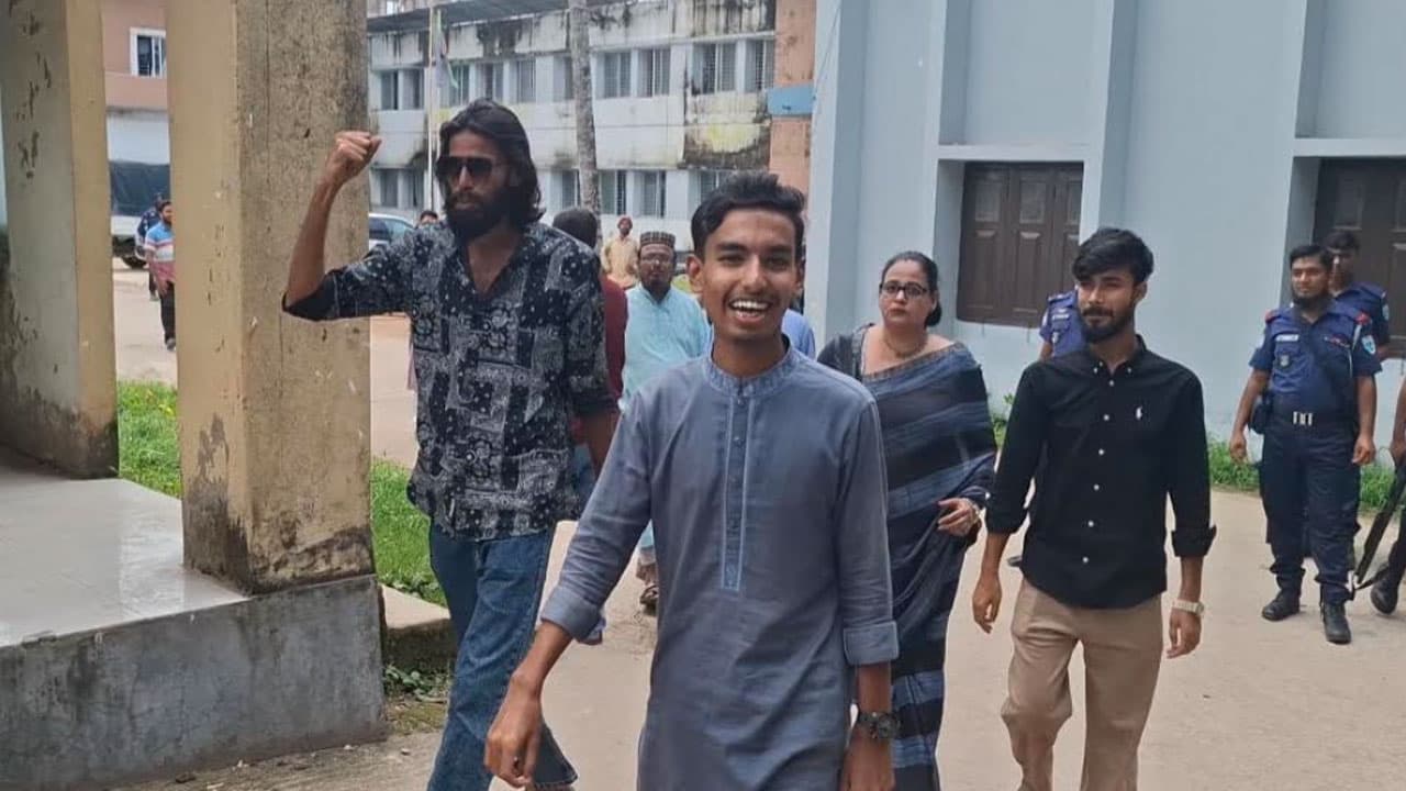 হবিগঞ্জে বৈষম্যবিরোধী ছাত্র আন্দোলনের ৩ নেতা মুক্তি