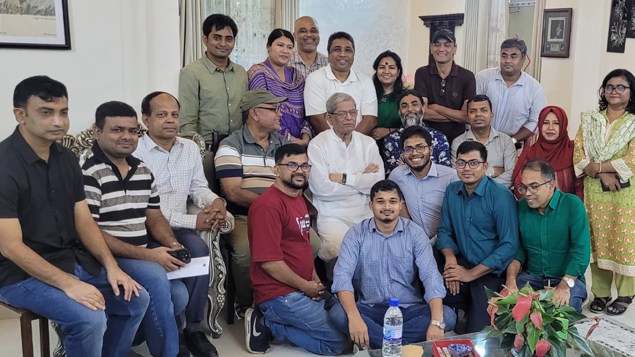 এলাকার উন্নয়নে সবসময় পাশে থাকব: মির্জা ফখরুল
