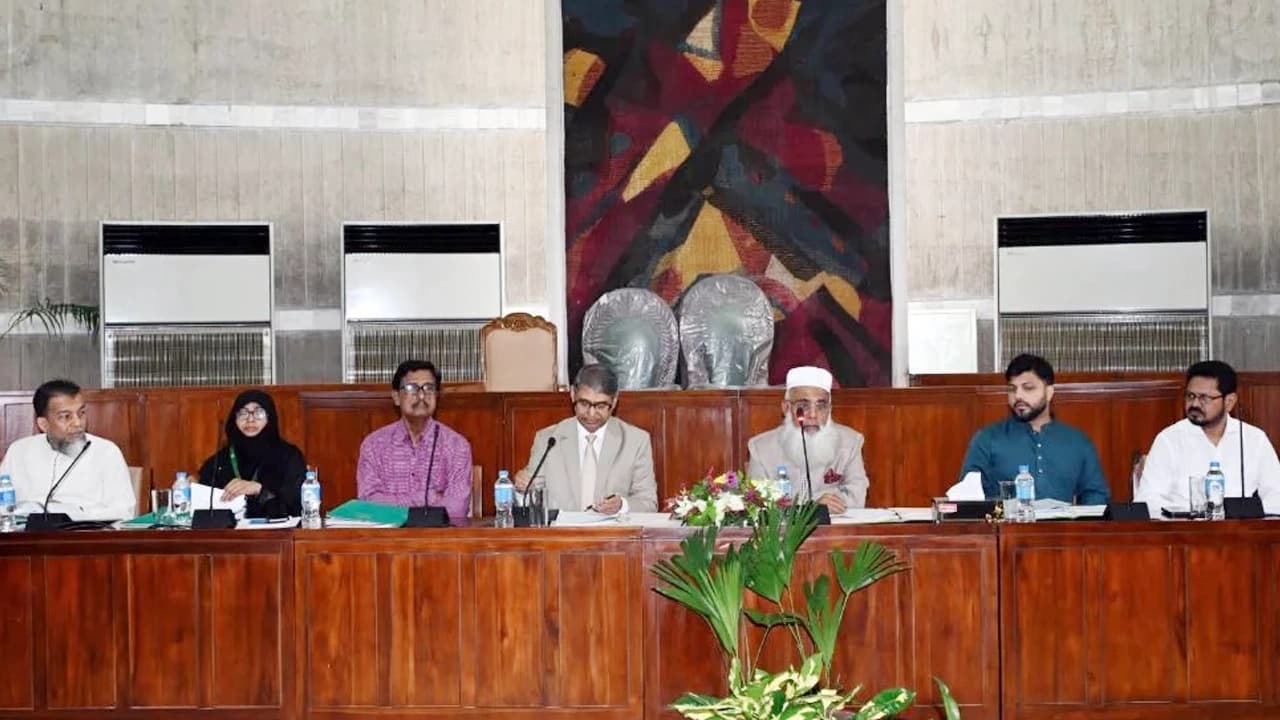 মুক্তিযোদ্ধার তালিকা থেকে ৬৪৬৫ জনের গেজেট বাতিলের সুপারিশ