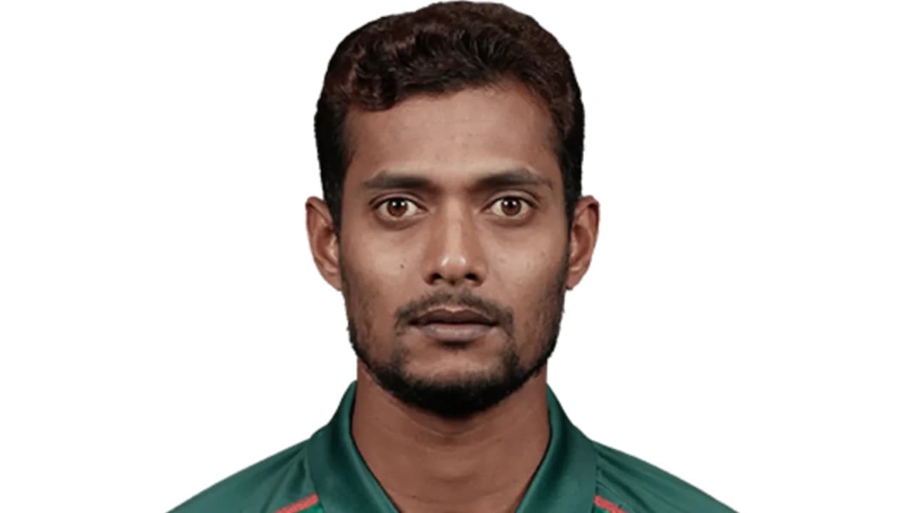 মাকে হারালেন জাতীয় দলের সাবেক পেসার শফিউল ইসলাম