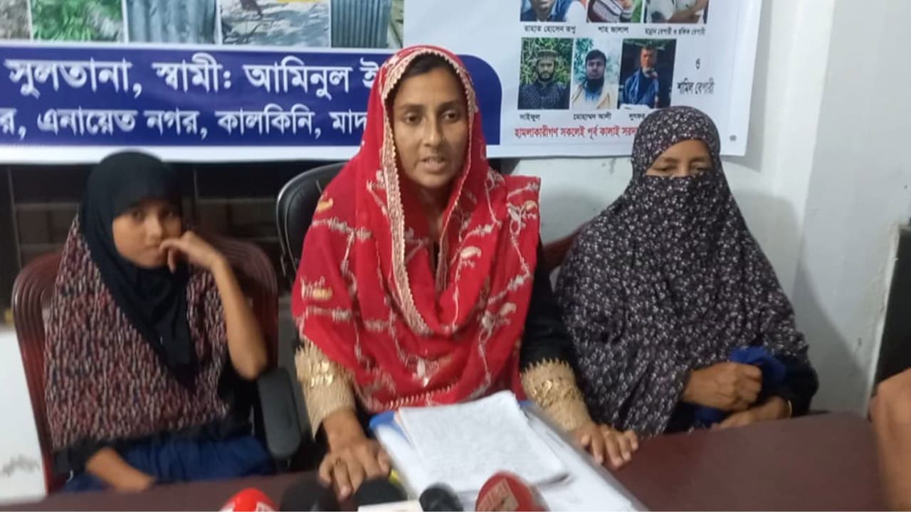 মামলা প্রত্যাহারে গর্ভবতী নারীকে হত্যার হুমকি