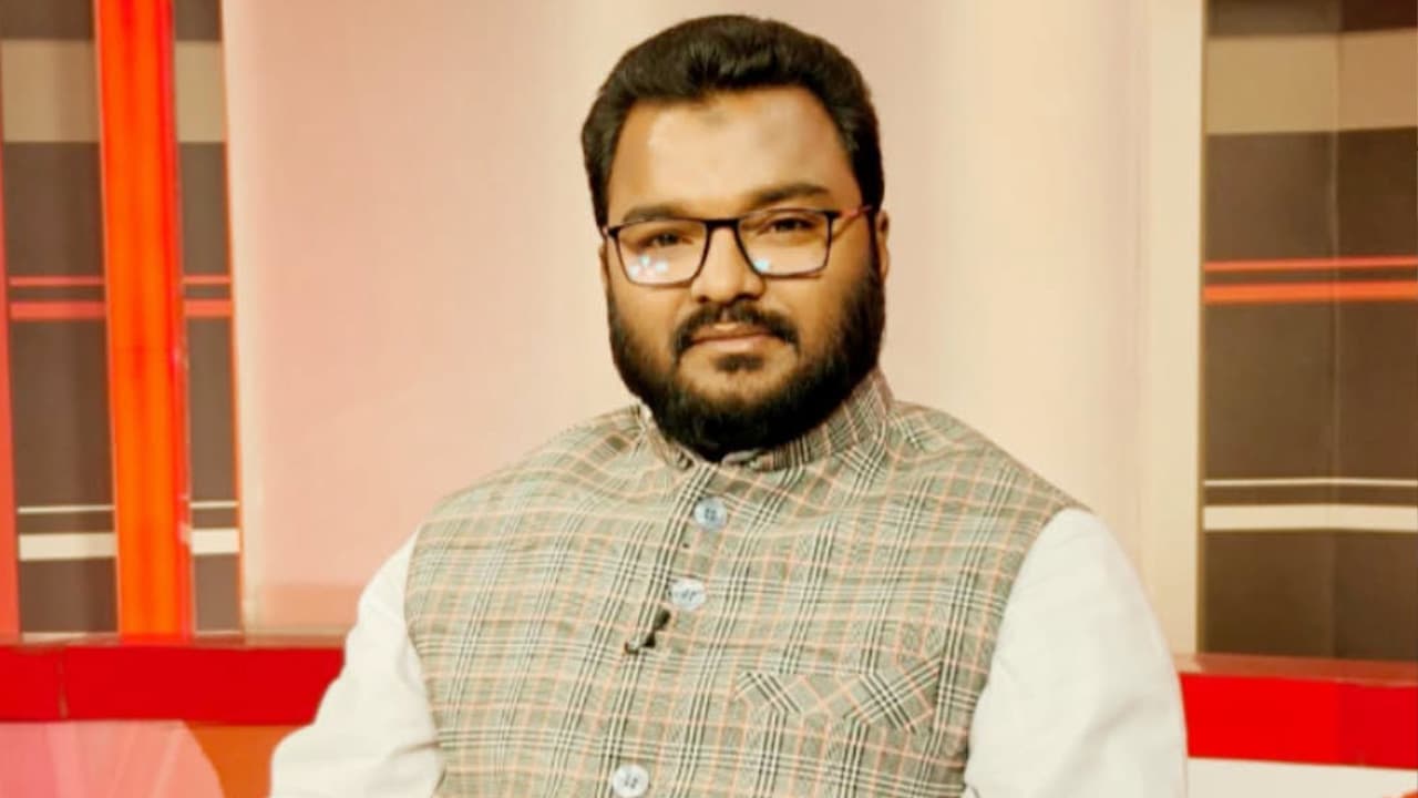 কলকাতার অগ্নিকাণ্ডে বাংলাদেশিদের মৃত্যু: আন্তর্জাতিক তদন্তের দাবি ফারুক হাসানের