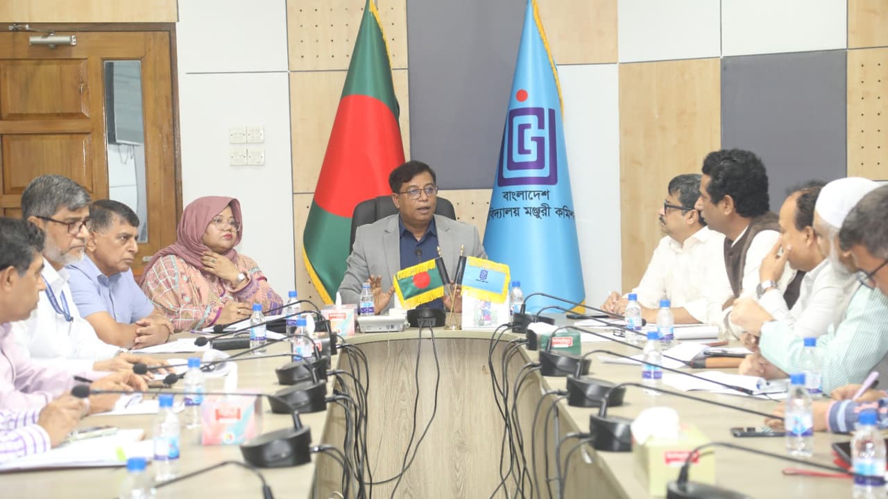৩০ বিশ্ববিদ্যালয়ে তৃতীয় ভাষা শিক্ষা কেন্দ্র চালুর উদ্যোগ ইউজিসির