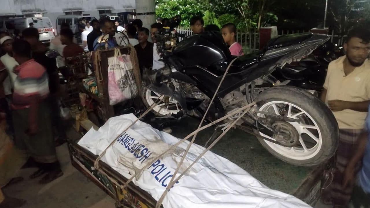 ফরিদপুরে মোটরসাইকেল দুর্ঘটনায় চালক ও পথচারীর মৃত্যু
