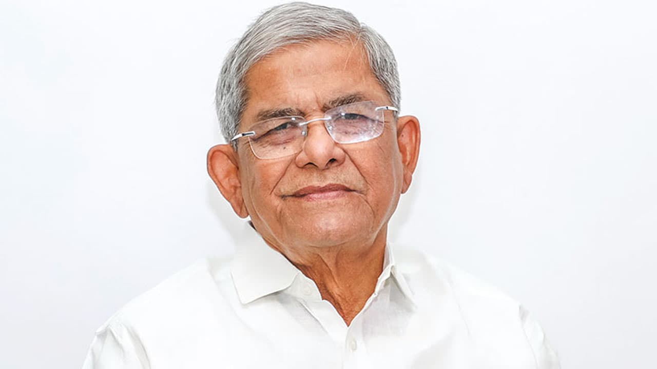 মধ্যরাতে মির্জা ফখরুলের আবেগঘন স্ট্যাটাস