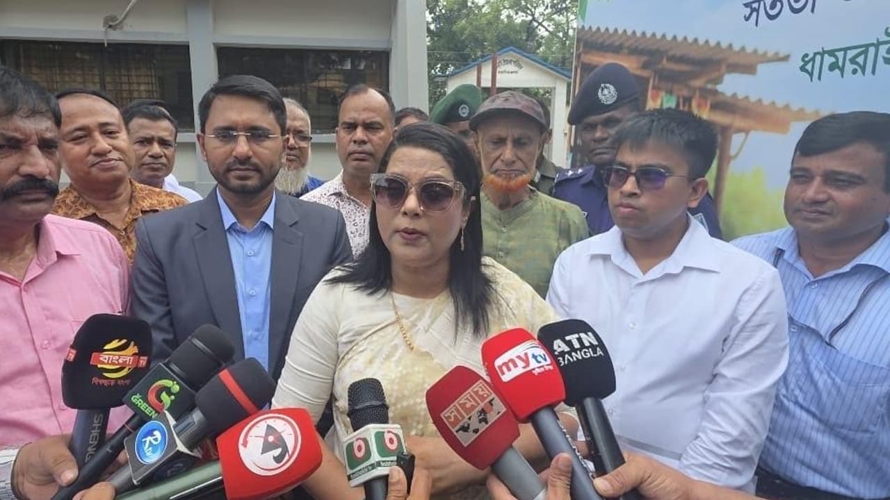 ধামরাইয়ে অবৈধ ইটভাটা চলবে না: ডিসি ফরিদা খানম
