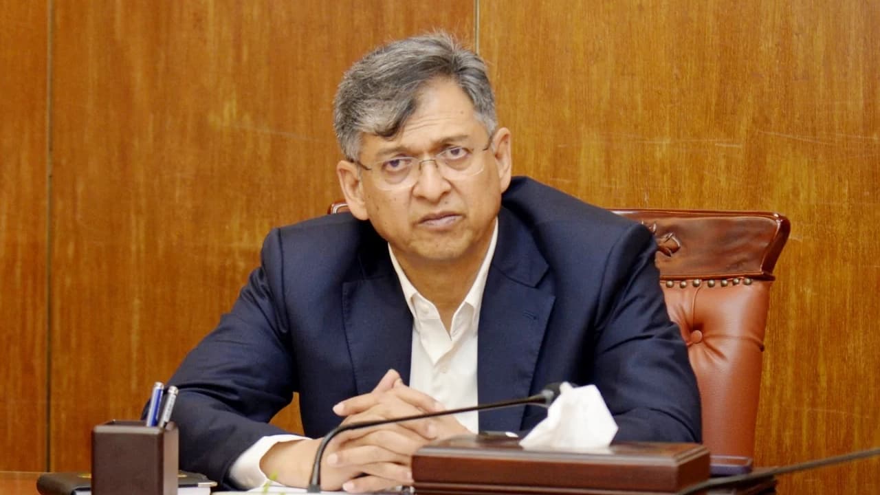 ৭০ অনুচ্ছেদ সংশোধন করে হবে পরবর্তী রাষ্ট্রপতি নির্বাচন: স্বরাষ্ট্রমন্ত্রী
