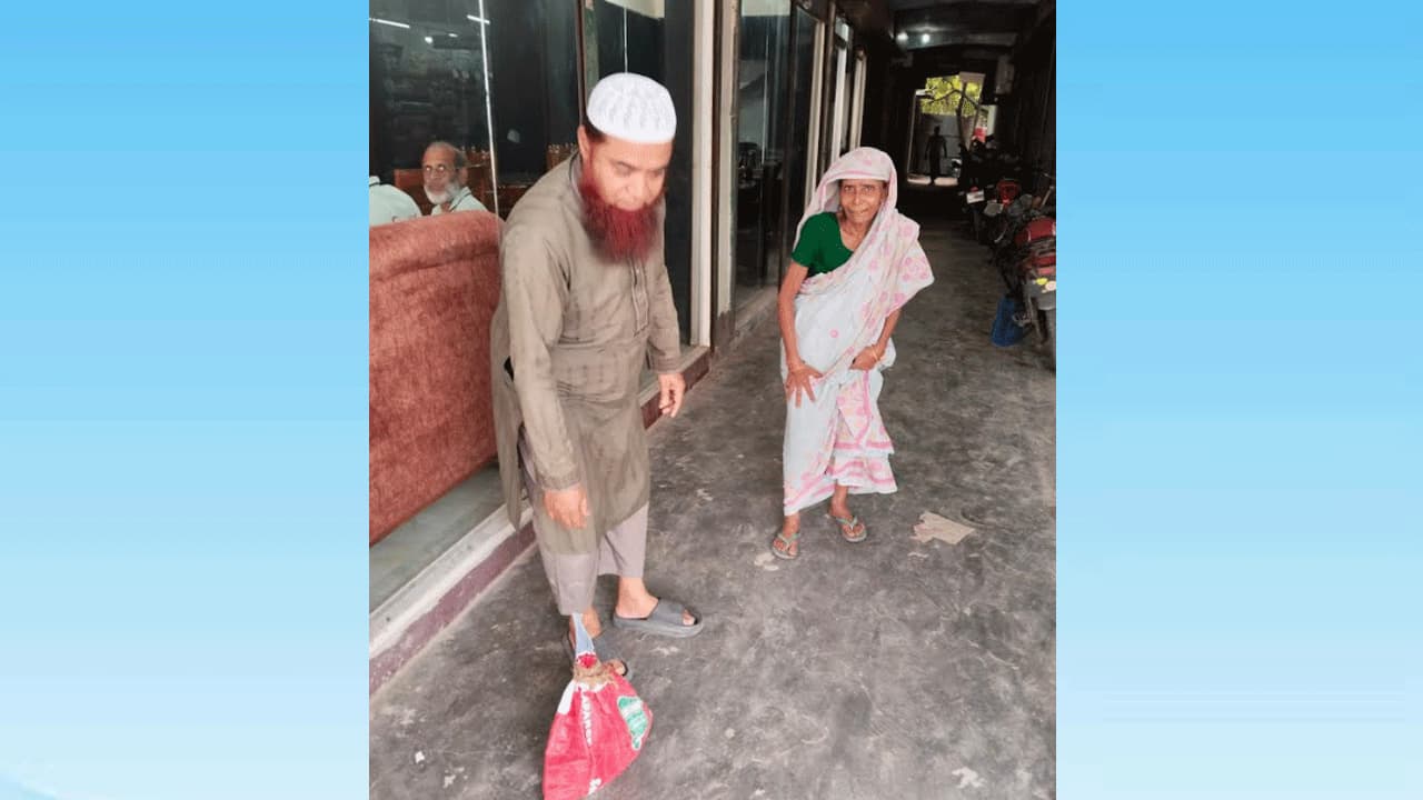 মেহেরপুরে বোমা আতঙ্ক: রহস্যময় ব্যাগ খুলতেই মিলল গমের আটা