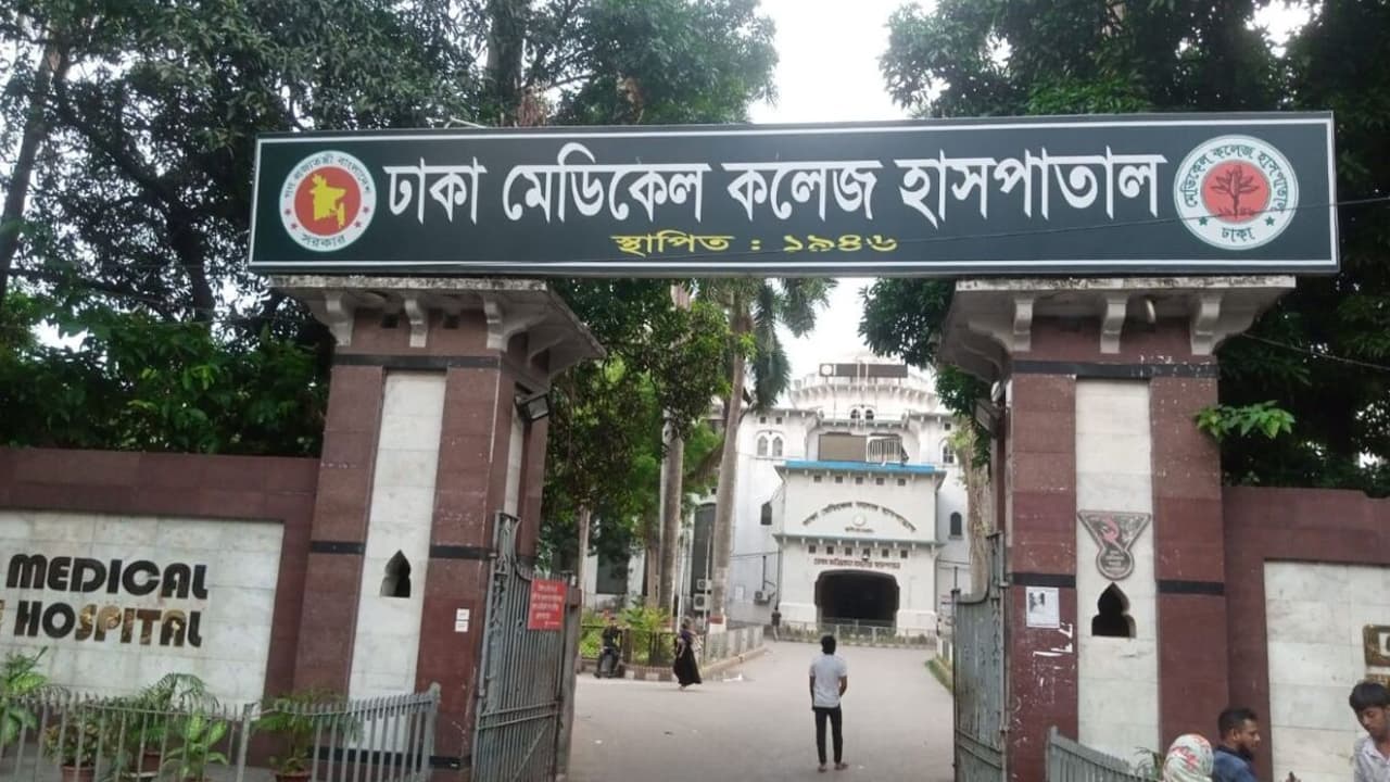 থাইল্যান্ডে চিকিৎসা শেষে ঢামেকে ভর্তি জুলাই যোদ্ধা নাবিল
