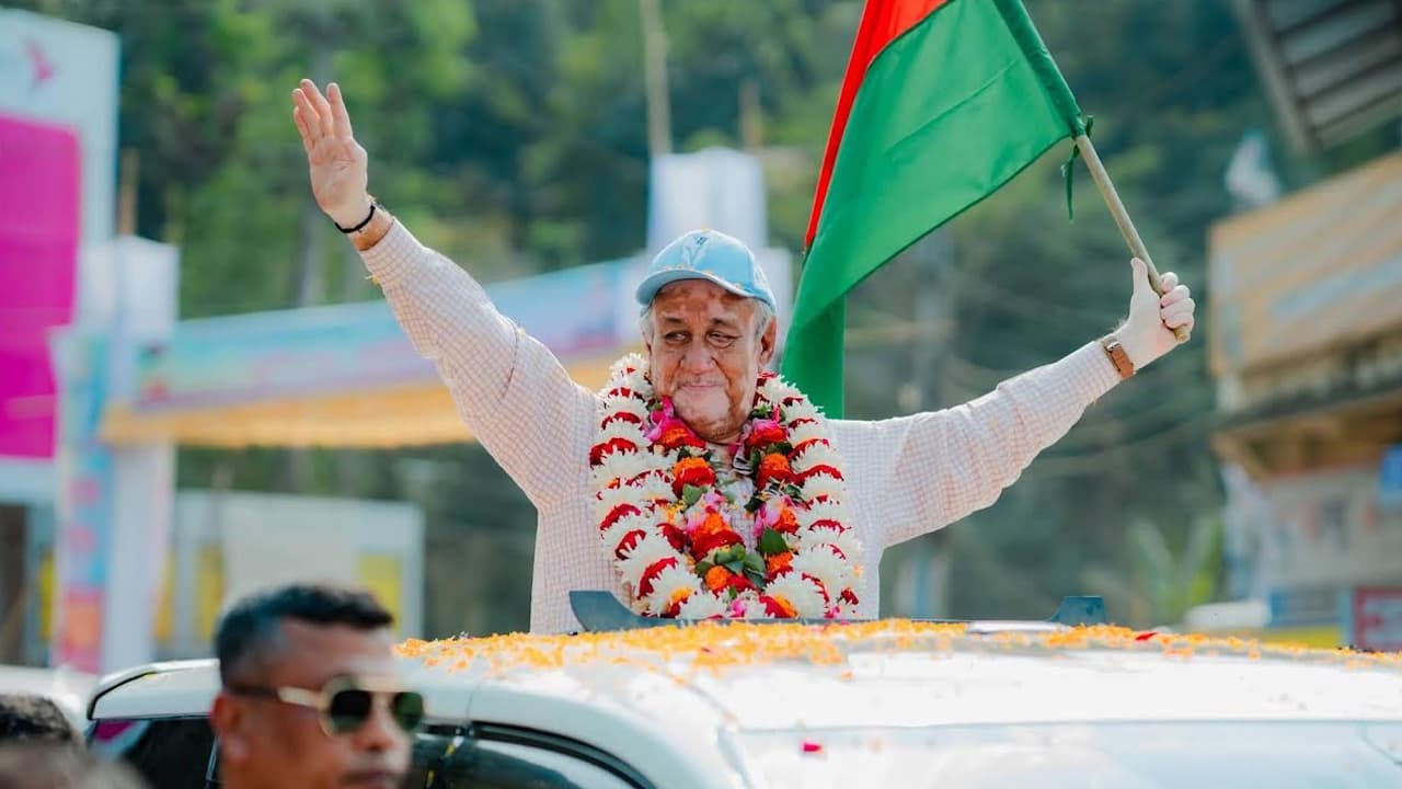মন্ত্রী হিসেবে শপথ নিলেন সাচিং প্রু জেরী