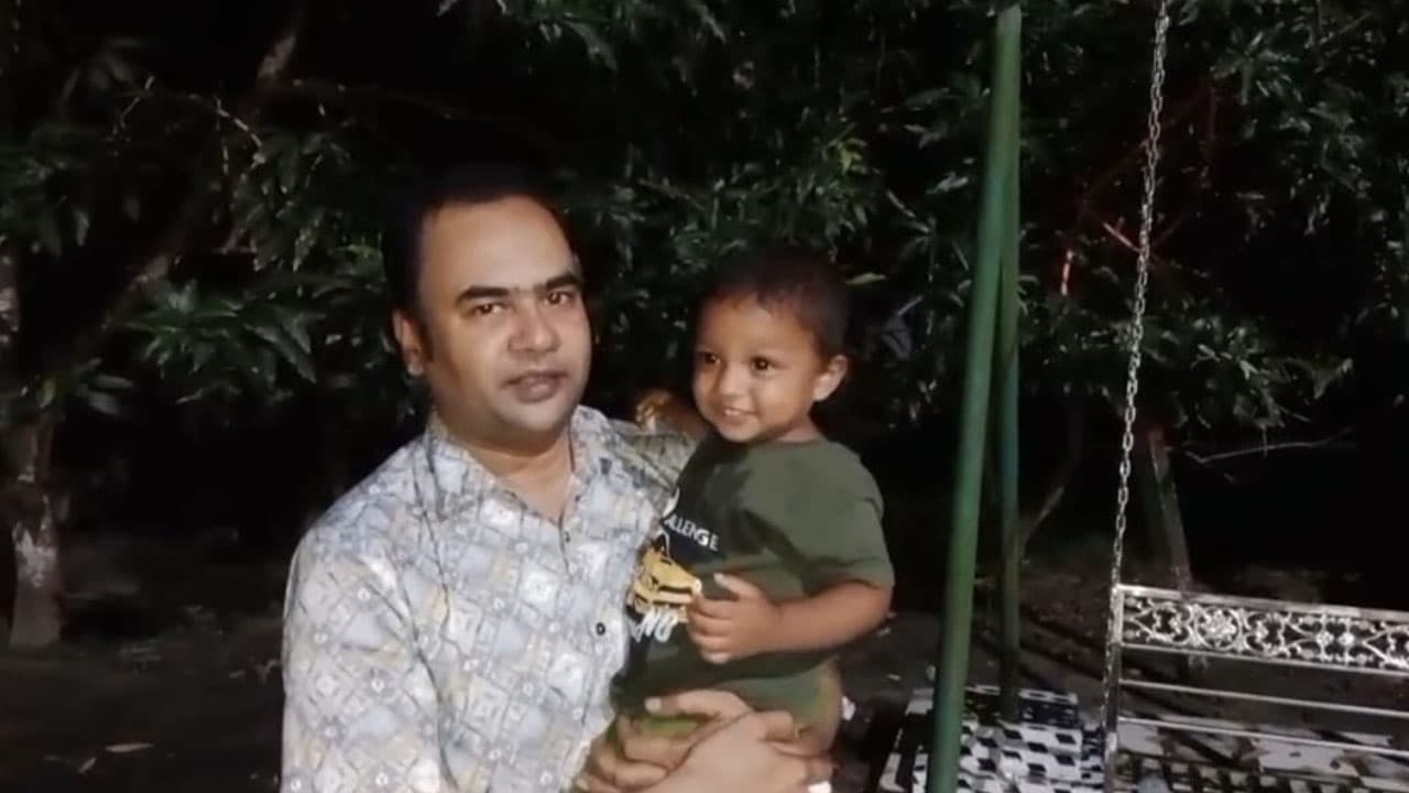 বাগেরহাটে শিশুকে রাস্তায় ফেলে গেলেন মা