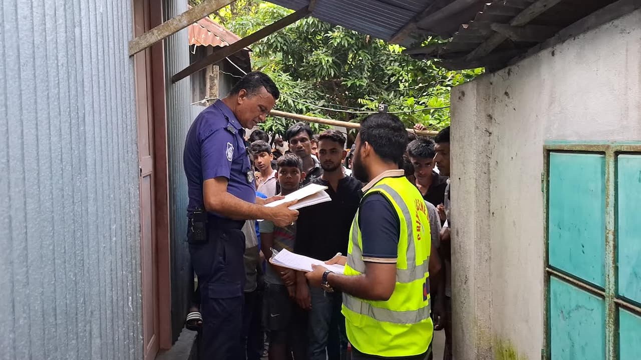রাজবাড়ীতে চা দোকানিকে গলা কেটে হত্যা