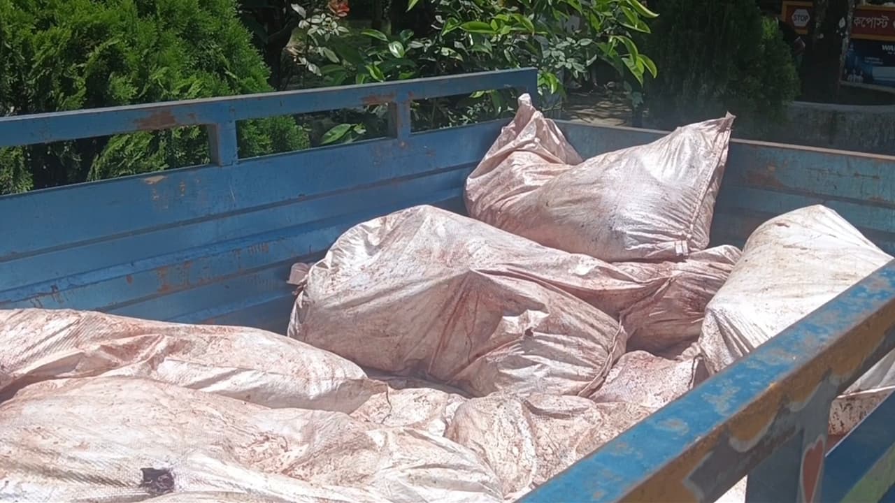 ৯৫০ কেজি ঘোড়ার মাংসসহ ৫ জন আটক, কারাদণ্ড