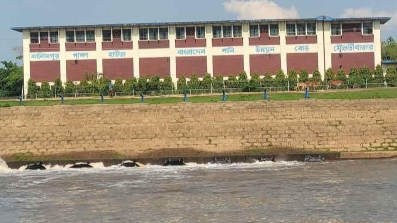 কাশিমপুর পাম্প হাউসের অব্যবস্থাপনায় কাউয়াদীঘি হাওরে জলাবদ্ধতা