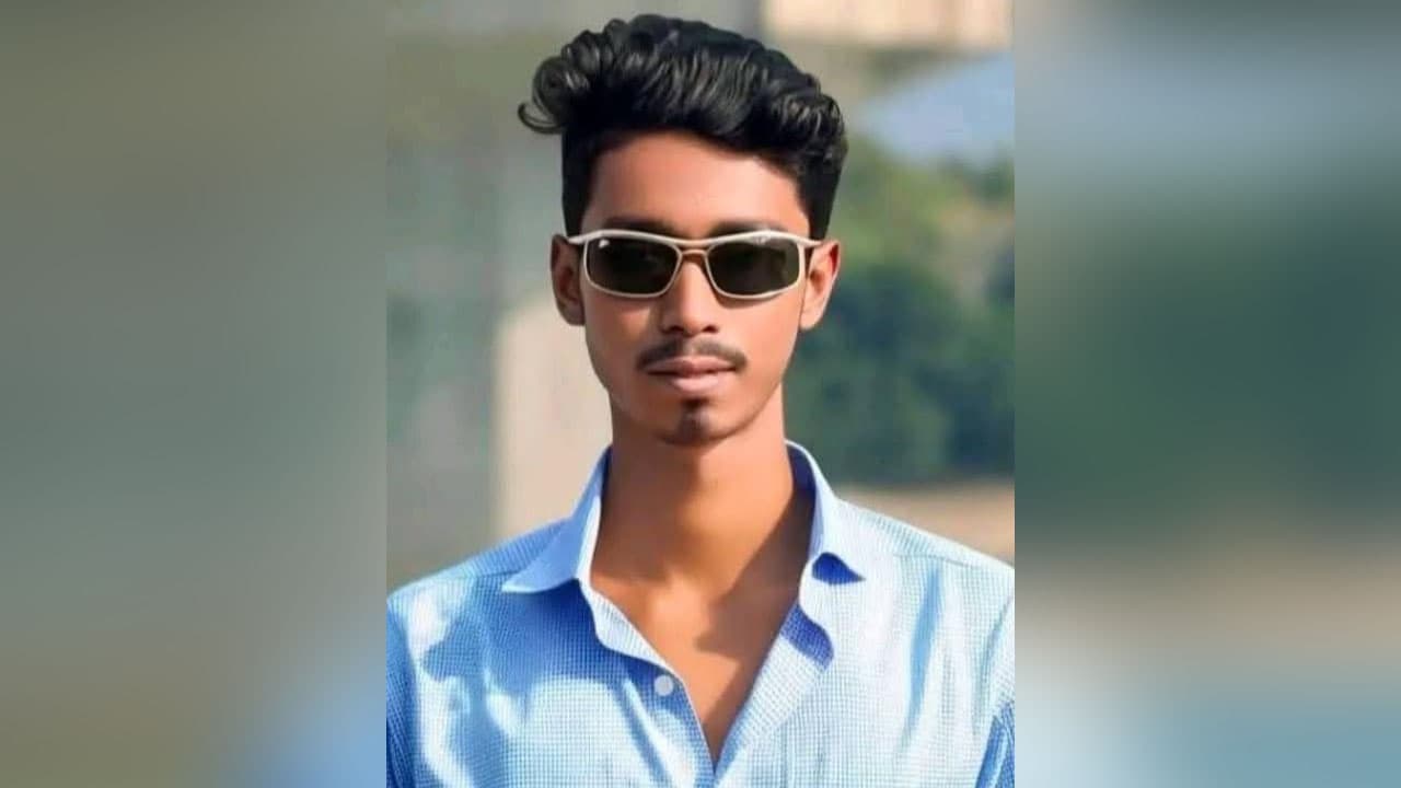 ইয়াবা সেবনের ভিডিও ছড়াতেই ছাত্রদল নেতা বহিষ্কৃত