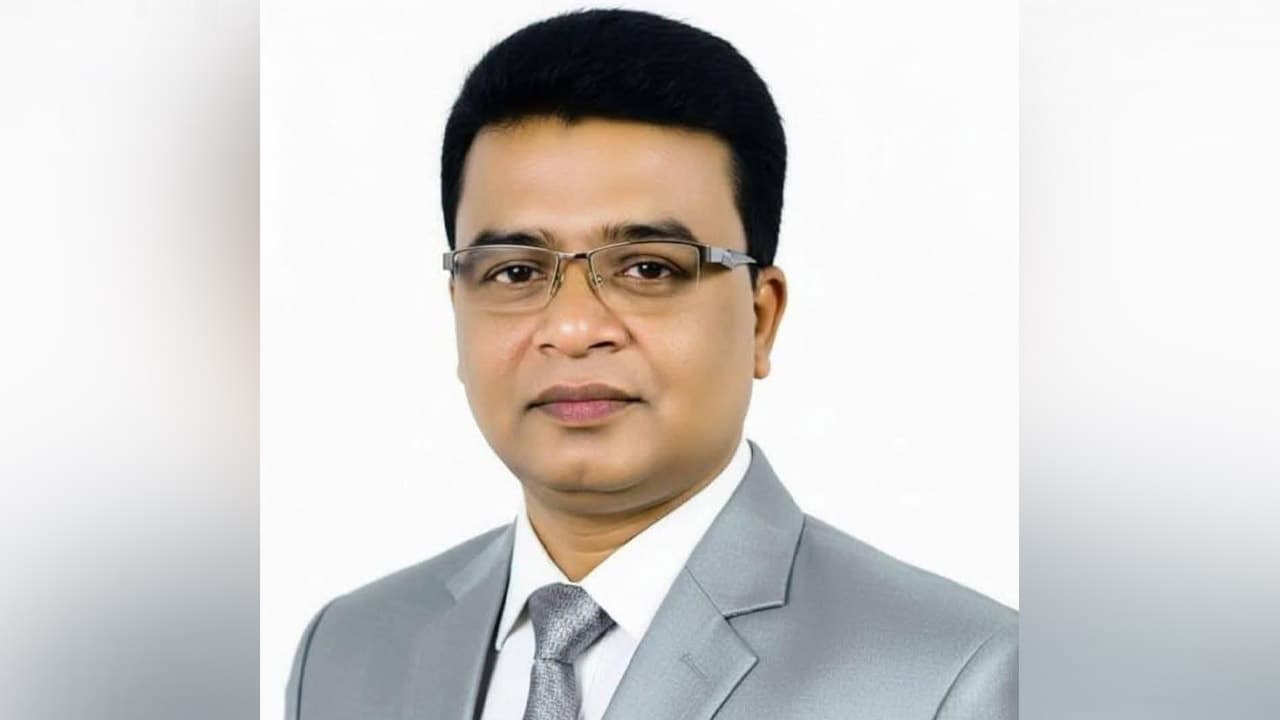 শরীয়তপুরে পেশাগত দায়িত্ব পালনকালে তিন সাংবাদিকের ওপর হামলা