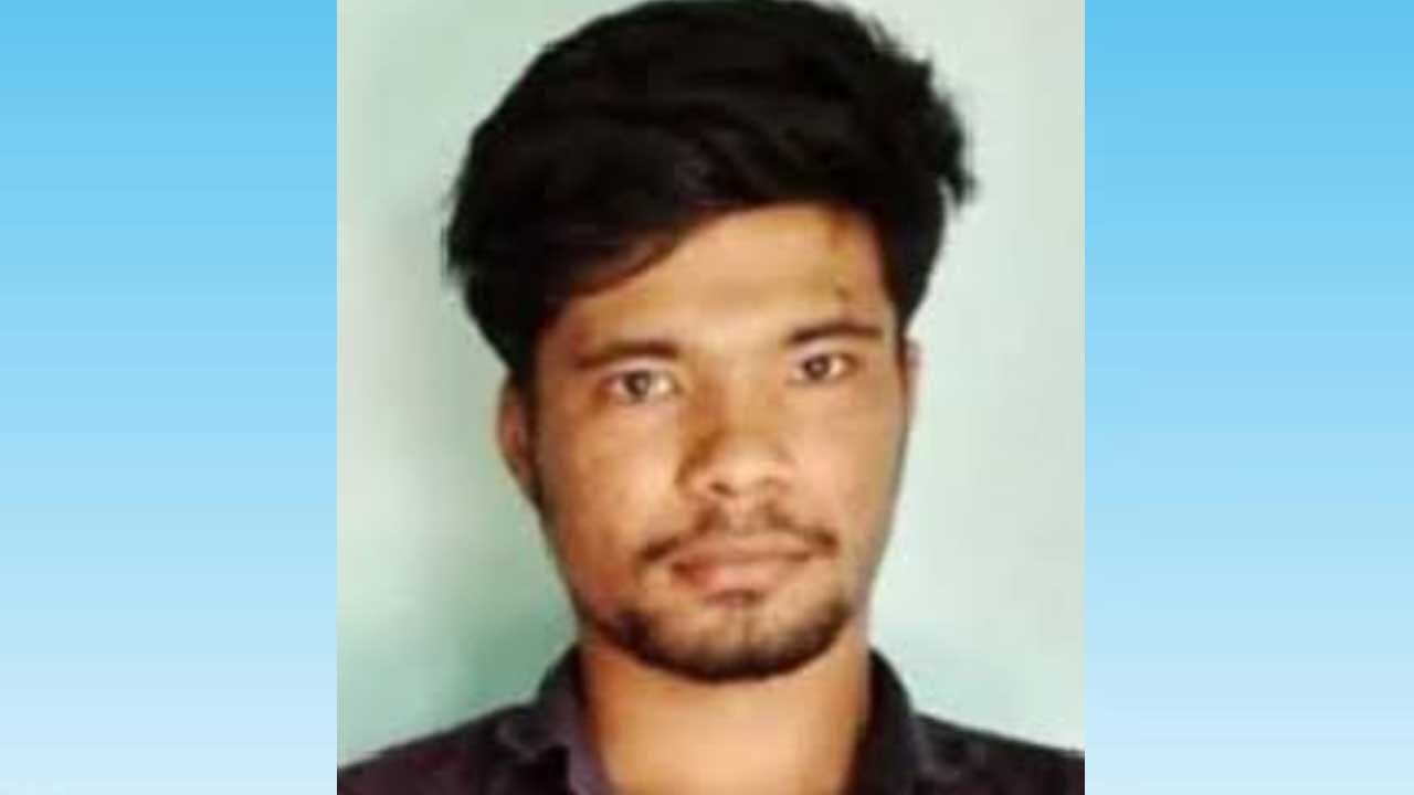 ফেনী সীমান্তে মাদকসহ বাংলাদেশি আটক