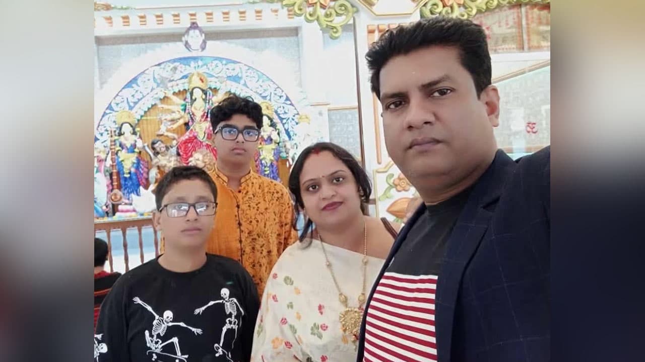 চাঁদপুরে স্বর্ণ ব্যবসায়ীসহ একই পরিবারের ৪ সদস্য নিখোঁজ